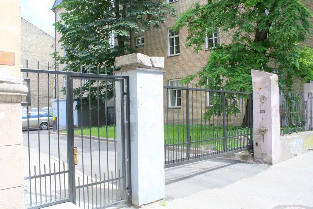 Old Town Apartment Вилнюс Стая снимка